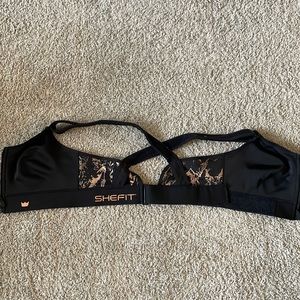 SheFit “the flex” sports bra